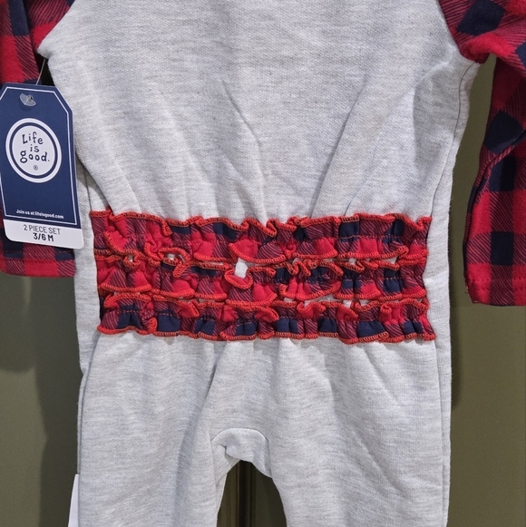 NWT Life is Good Christmas infant snap long sleeve onesie - Picture 3 of 6